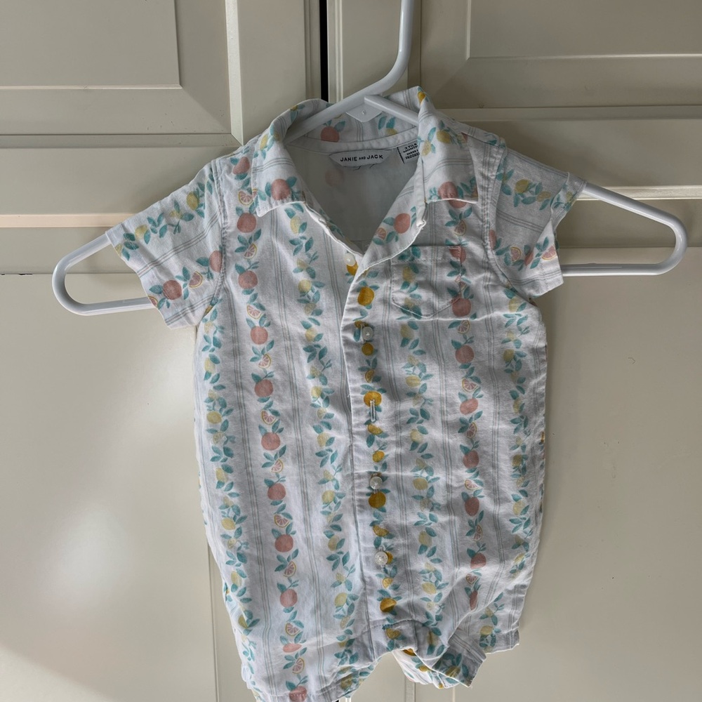 Citrus Janie and Jack onesie w hat